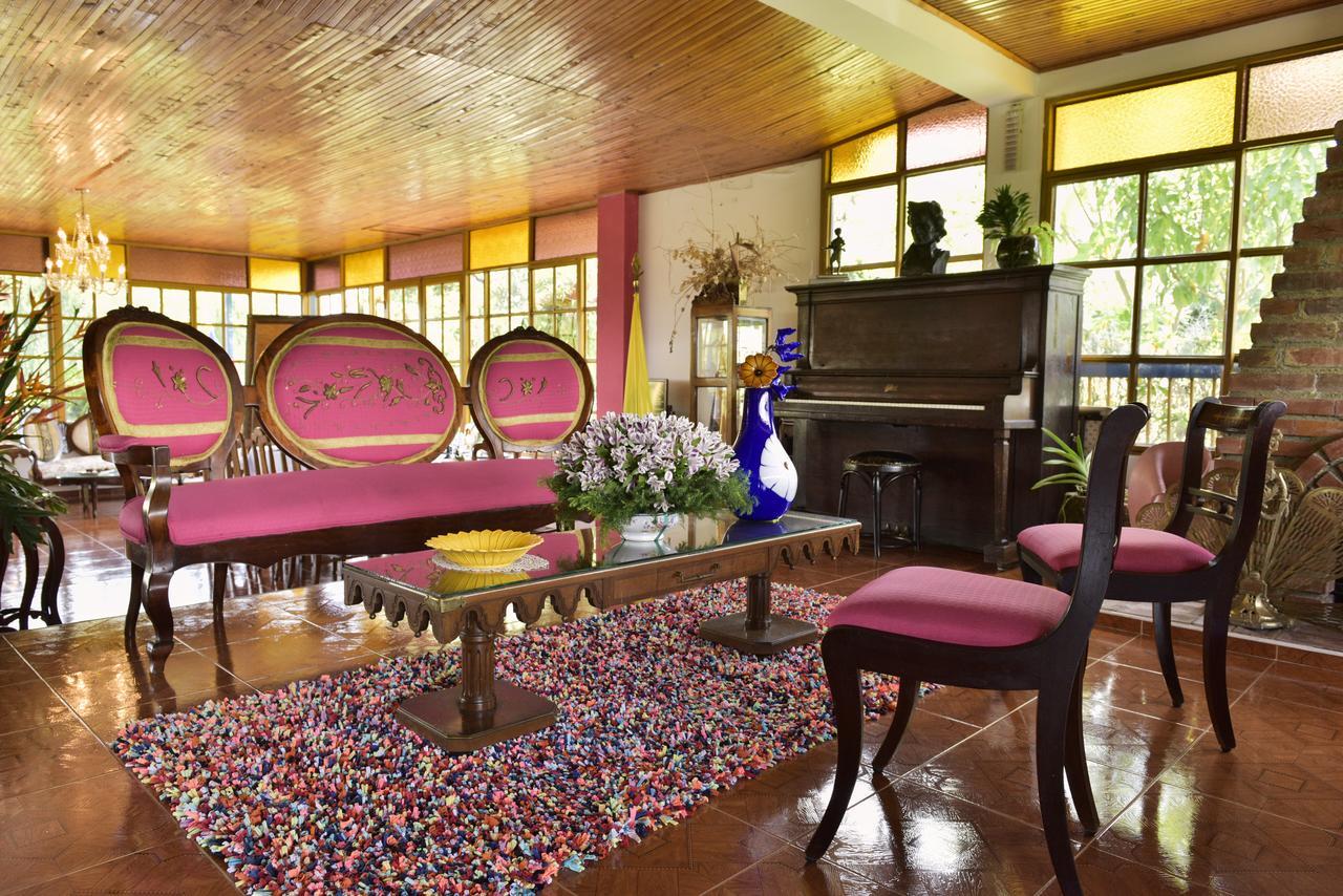 Finca Hotel Los Girasoles 몬테네그로 외부 사진