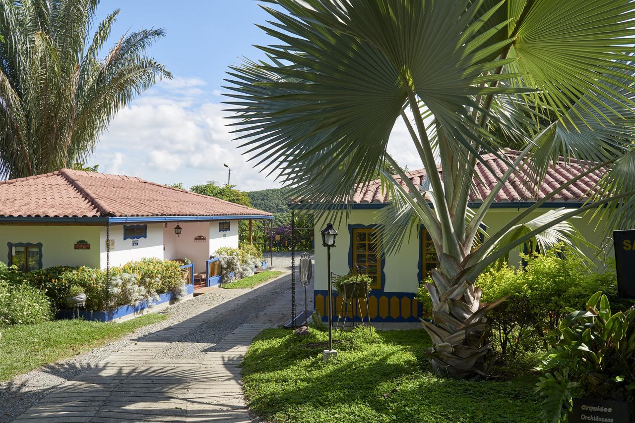 Finca Hotel Los Girasoles 몬테네그로 외부 사진